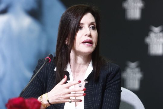 «Βολική» αφέλεια